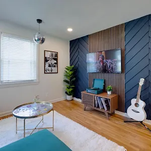  Holiday home Taylor Swift Eras Inspired Home-10 Min To Broadway
